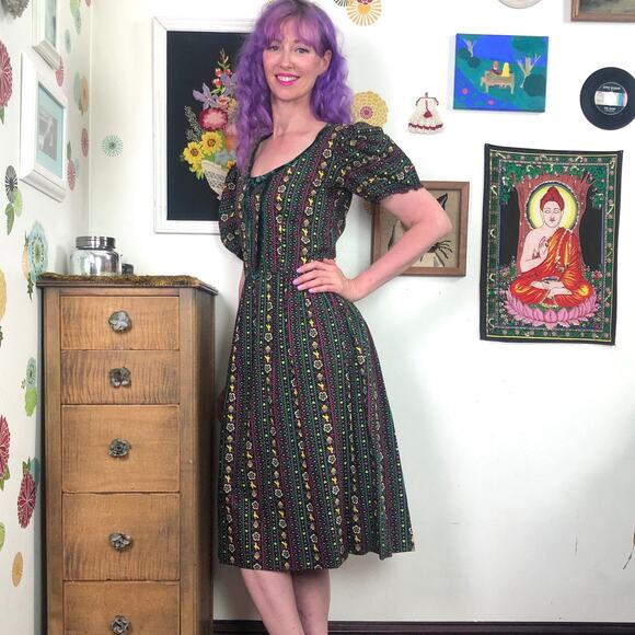 Vintage Scandinavian Bird Print Dress, Dark Cottagecore Puff Sleeve Dress, Sz M - Picture 4 of 10